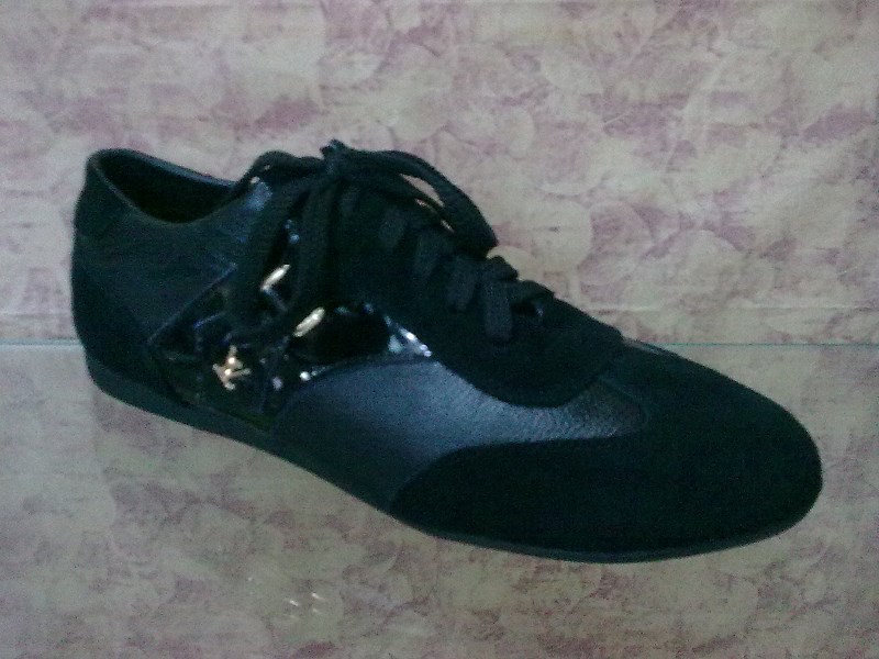 chaussures louis vuitton homme pas cher