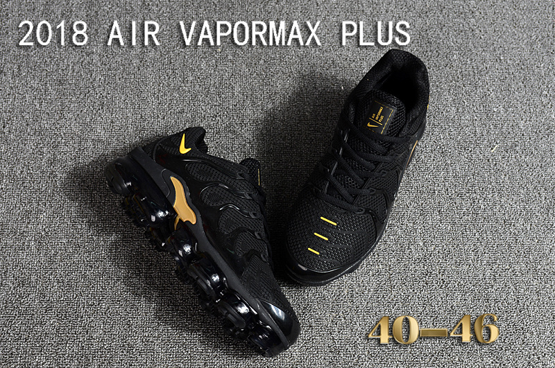 nike vapormax plus black and gold