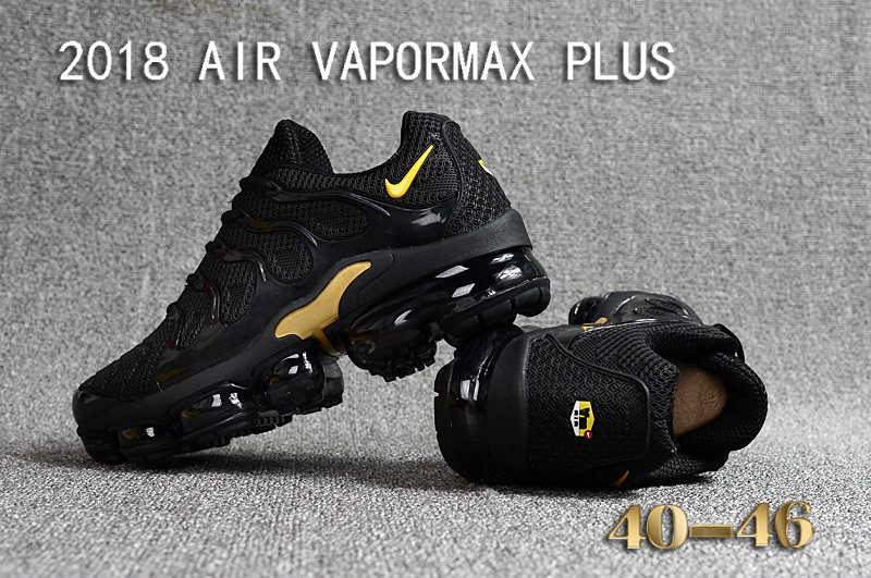 nike vapormax plus black and gold