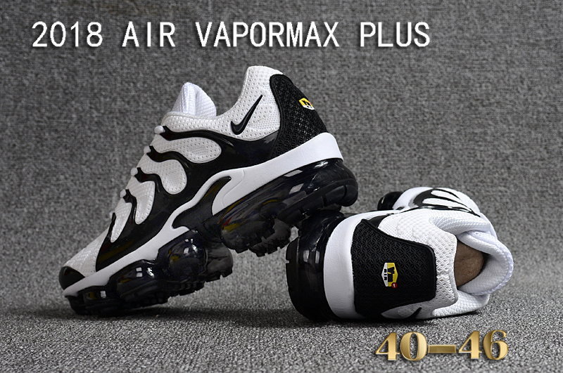 nike air vapormax plus white black
