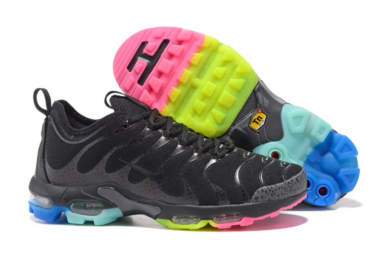 nike air max plus tn ultra black