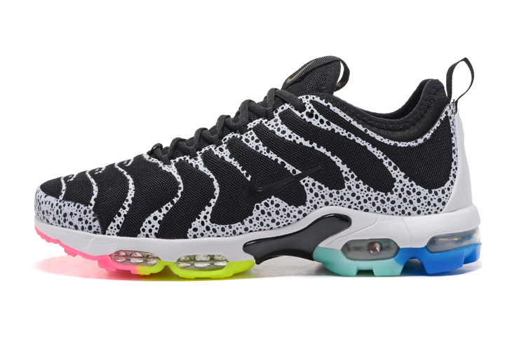 nike air max plus tn ultra black