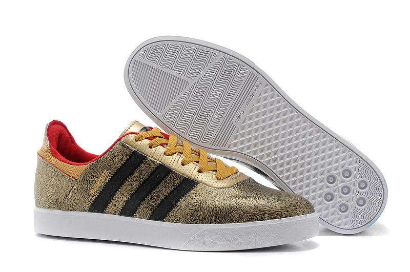 basket adidas couleur or