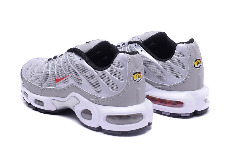 nike tn requin homme beige