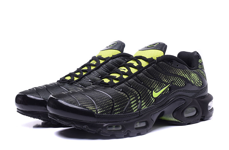 nike air max plus txt