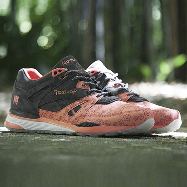 reebok easytone verte