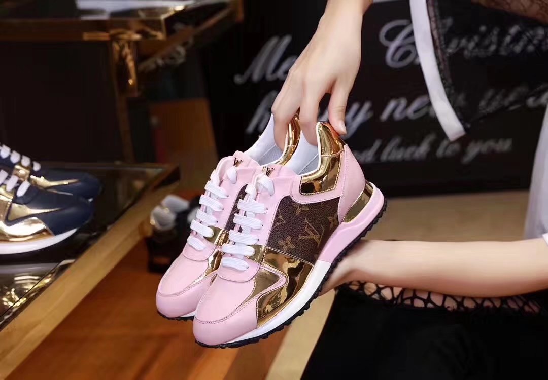 chaussures louis vuitton femme pas cher