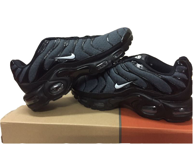 tn nike 2017