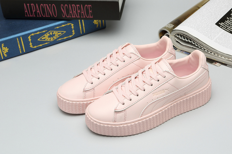 chaussure rihanna beige